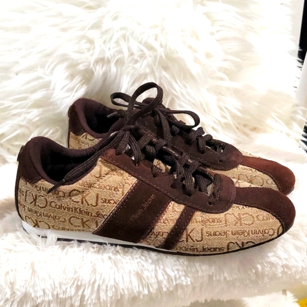 Calvin Klein Sneakers, walking shoes, brown, size 7.